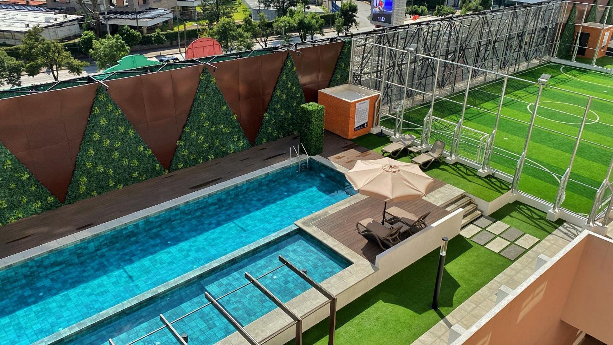 Con Piscina Zona 12, Petapolis